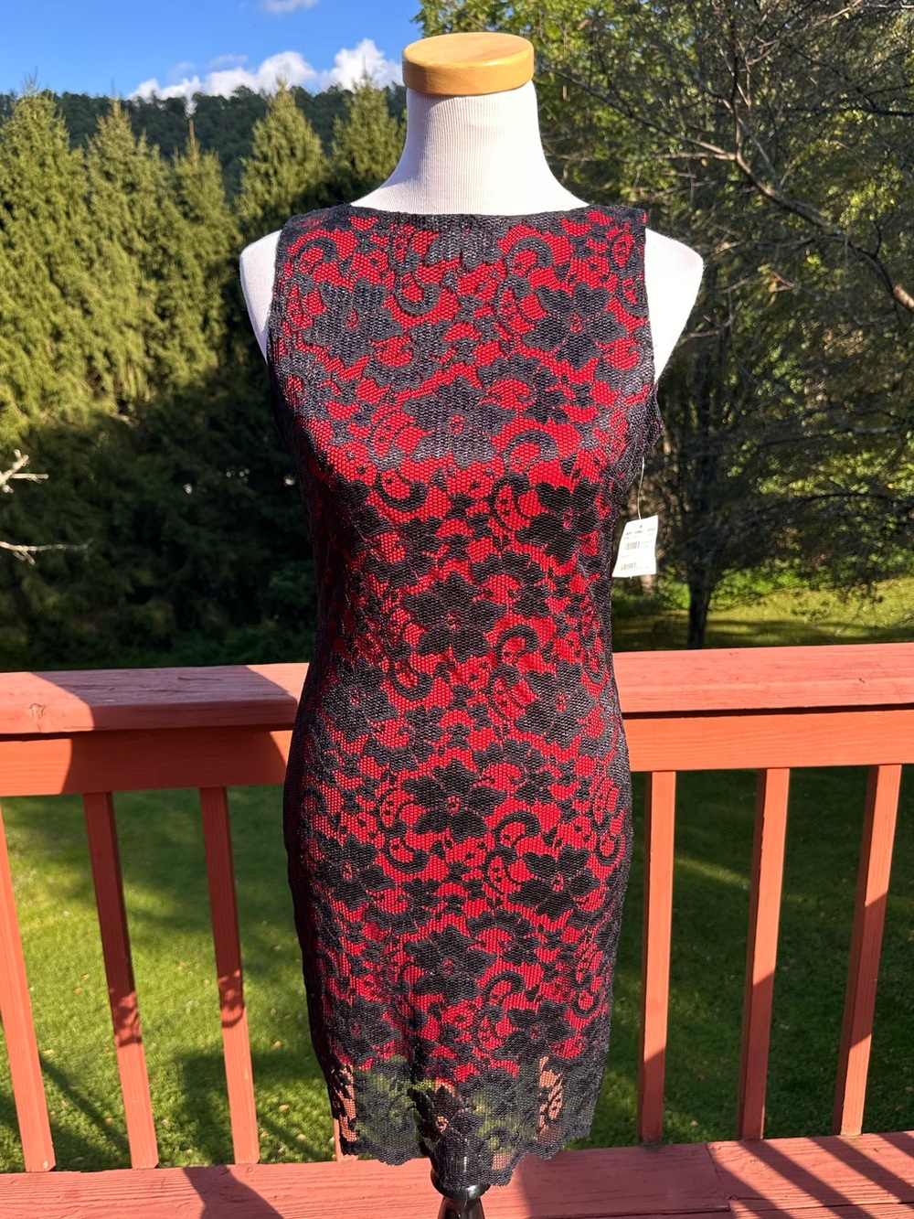 Frederick's of Hollywood Red & Black Lace Backless Beaded-Chain Mini Dress NWT - Picture 2 of 8
